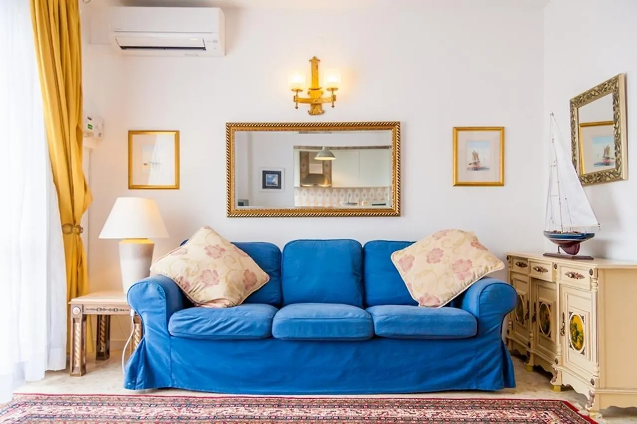 Carabeo Rocamar Nerja Apartment