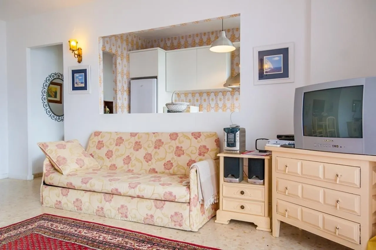 Apartmán Carabeo Rocamar Nerja 0*,